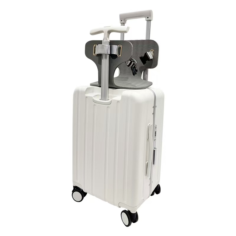 Mother and child PC treasure luggage