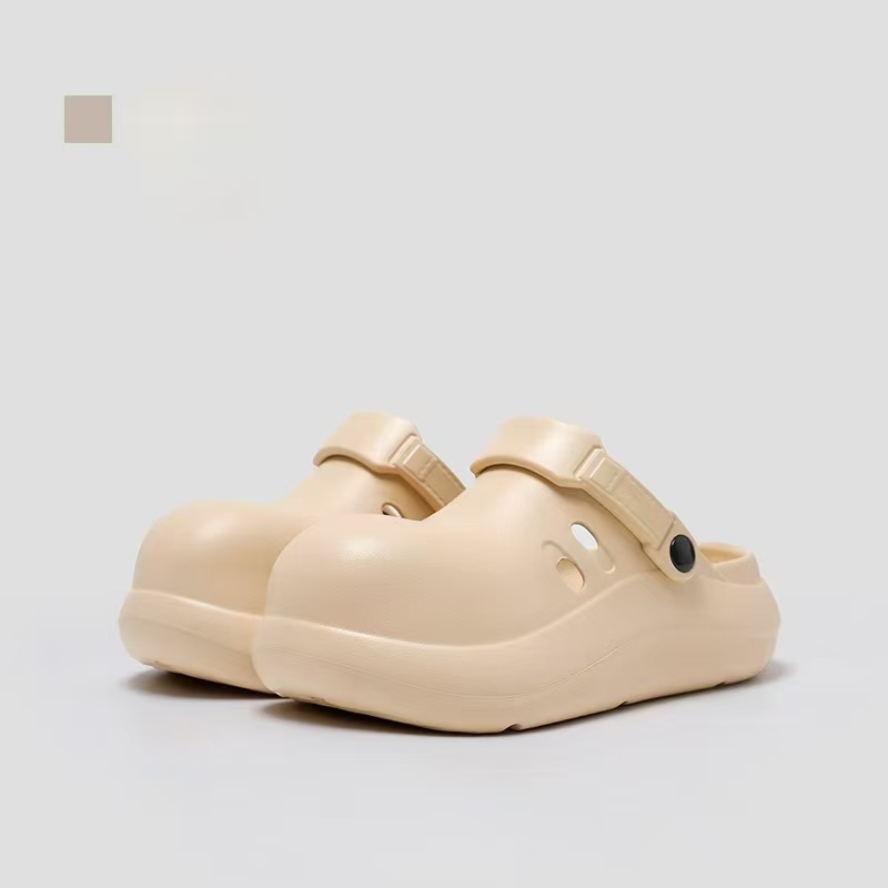 2025 newest fashion summer flip flops for wholesale