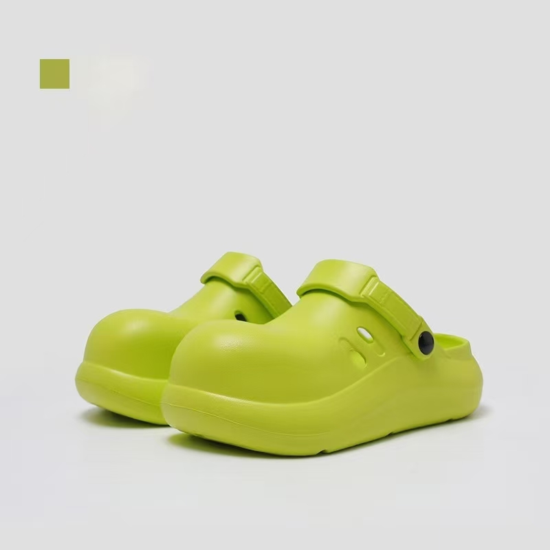 2025 newest fashion summer flip flops for wholesale