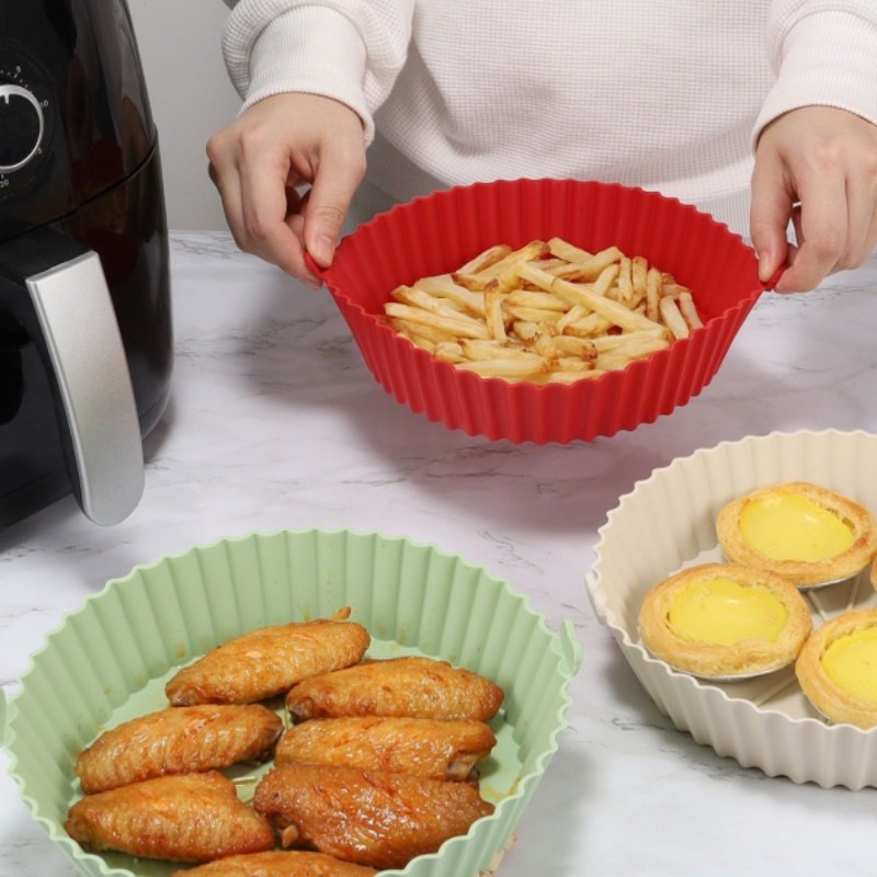 Silicone travel product lines added to reach new life