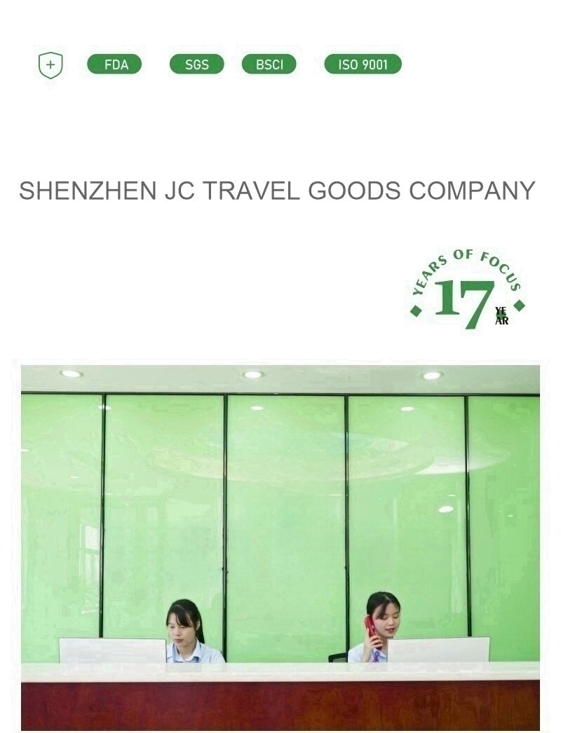 Custom Silicone Foldable, Telescopic, Portable Outdoor Travel And Sport Water Bottle