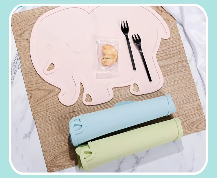 Reusable Silicone Placemats with Raised Edges Customized Food Grade Heat-Resistant Table Mats