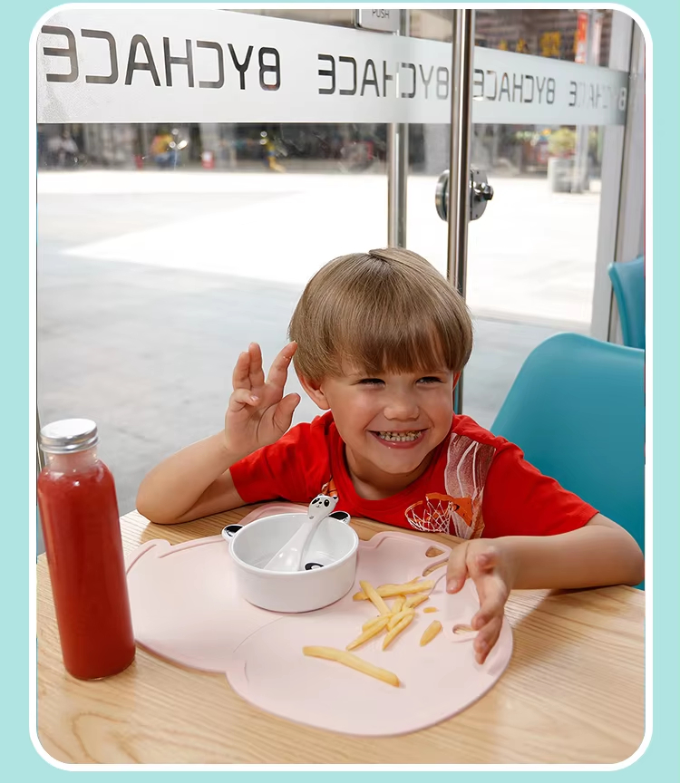 Reusable Silicone Placemats with Raised Edges Customized Food Grade Heat-Resistant Table Mats