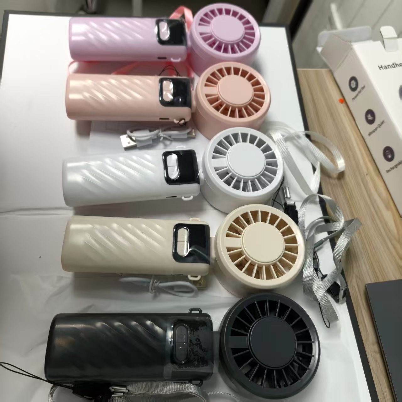JC Mini Fans|wholesale handheld fans| applicable in multiple scenarios |2000mAh &100 stepless speed 